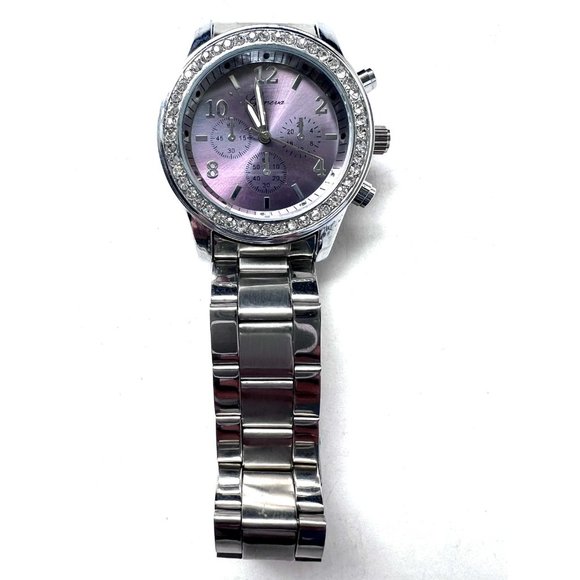 GENEVA SILVER Color Fashion watch with shiny crystal. US SHIP - Picture 2 of 3